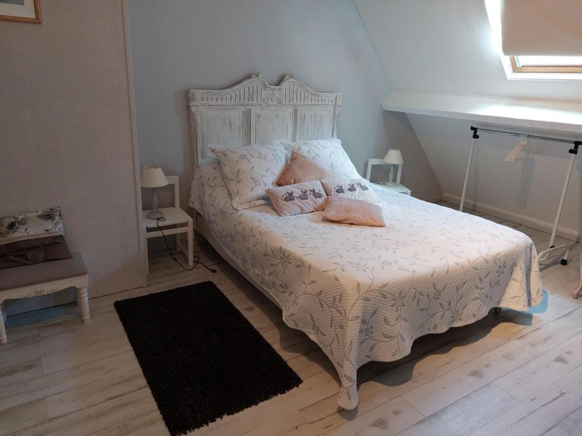 Le Petit Bois Normand - Chambre D'Hote Bed & Breakfast Champ-du-Boult Luaran gambar